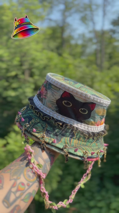 me ow
